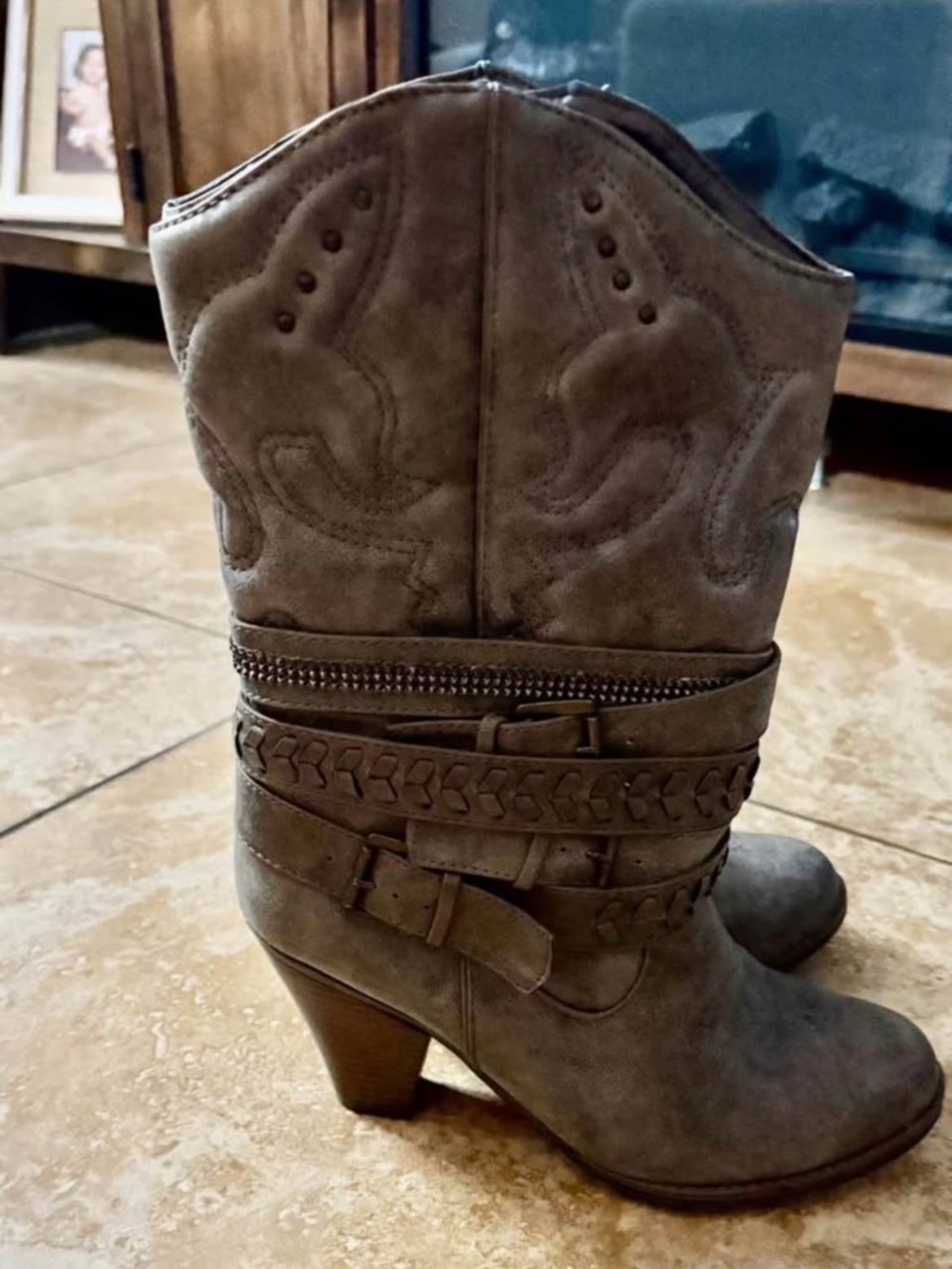 MIA Brown Braided Strap Western Heel Boots